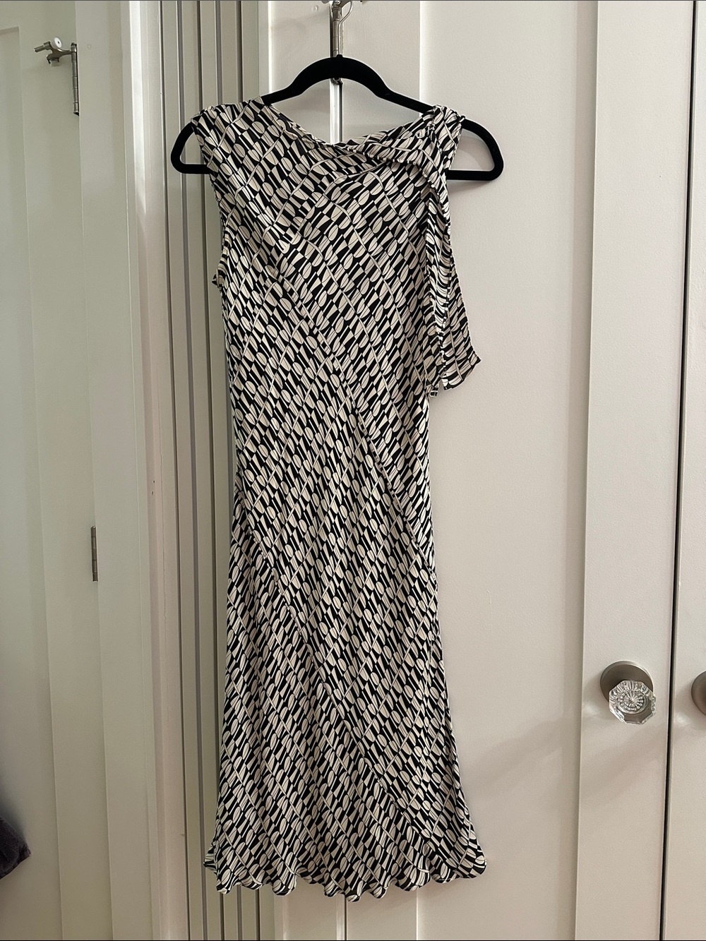 Max Studio Black and White Asymmetrical Midi Dress